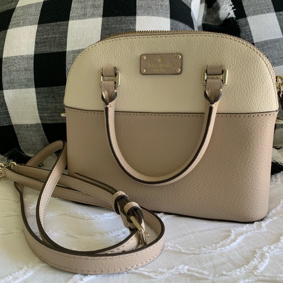 kate spade Handbags - Kate Spade Crossbody kate spade Handbags - Kate Spade Crossbody